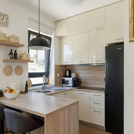 Stylish Moskar With Balcony & Parking Lapad דירה *