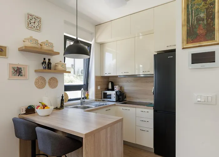 Stylish Moskar With Balcony & Parking Lapad Apartamento *