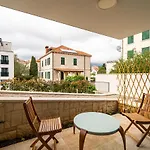 Apartament Stylish Moskar With Balcony & Parking Lapad
