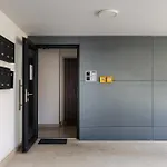 Appartamento Stylish Moskar With Balcony & Parking Lapad